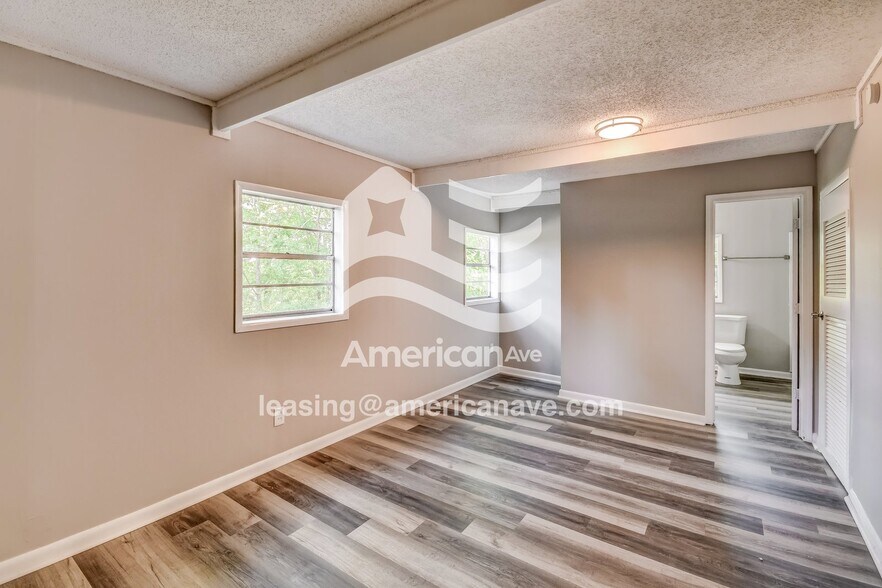 Building Photo - 1152 Linthicum St