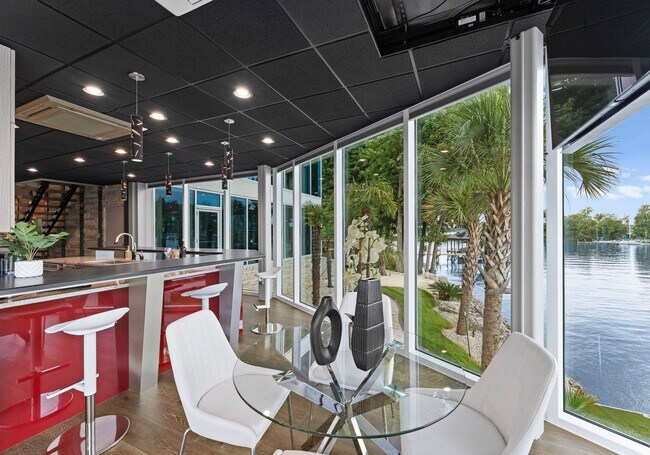 Building Photo - 8776 Harbor Cir