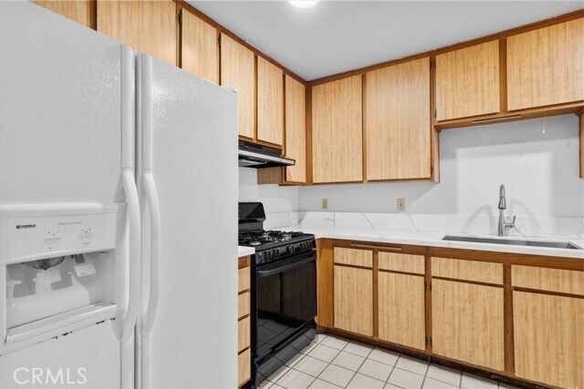 Building Photo - 1120 Cleghorn Dr