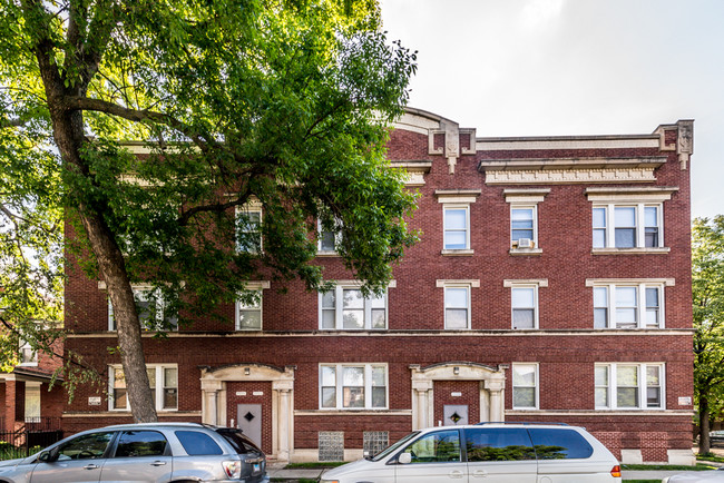 Building Photo - 7755 S Sangamon St