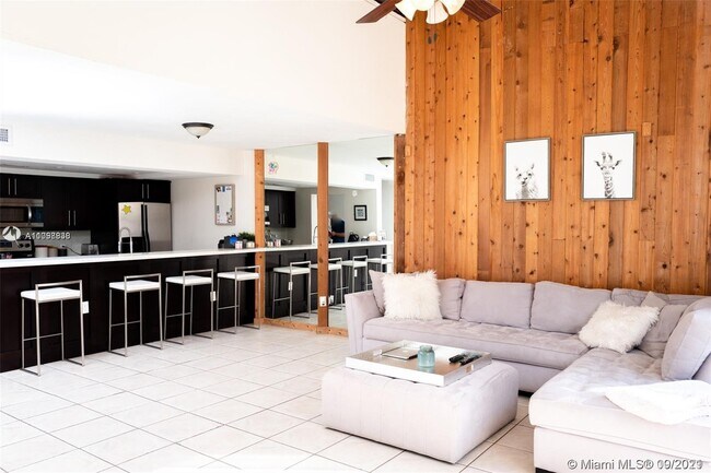 Building Photo - 13350 SW 91st Terrace