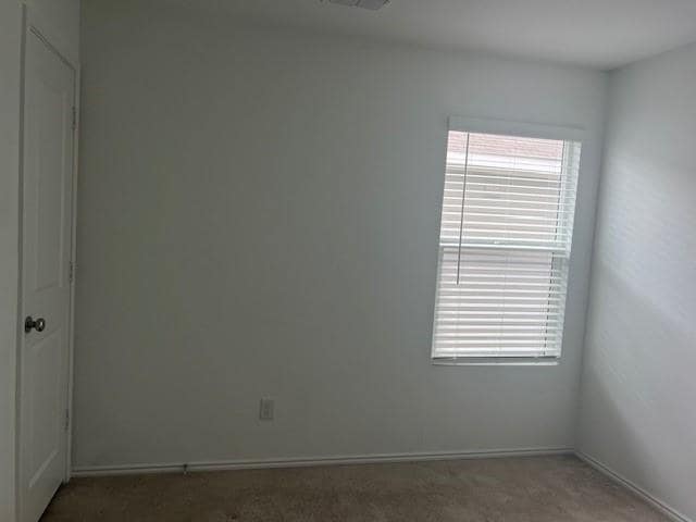 Building Photo - 153 Thresher Ln
