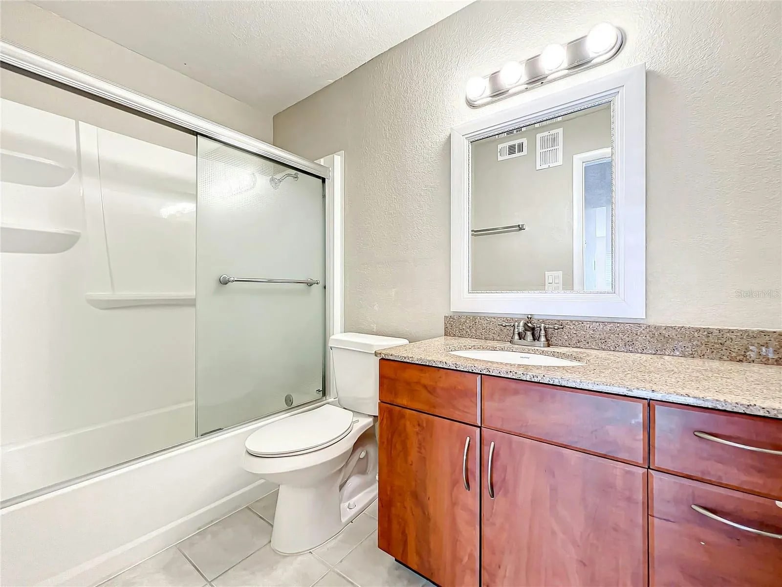 Building Photo - 11550 Westwood Blvd