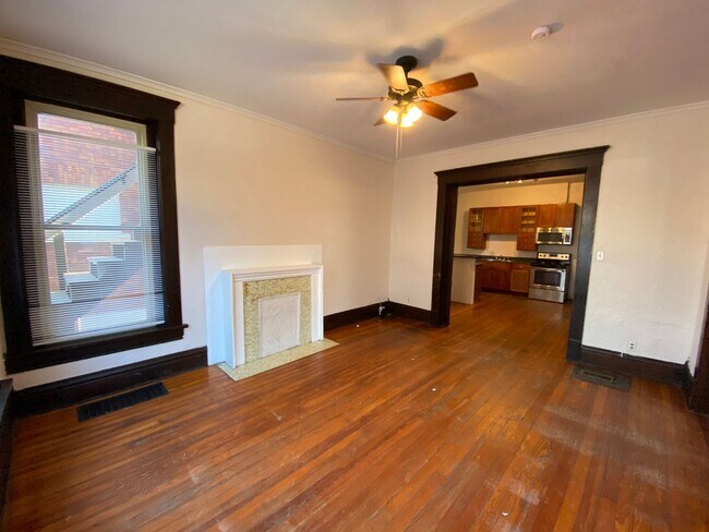 Building Photo - 1870 N 4th St