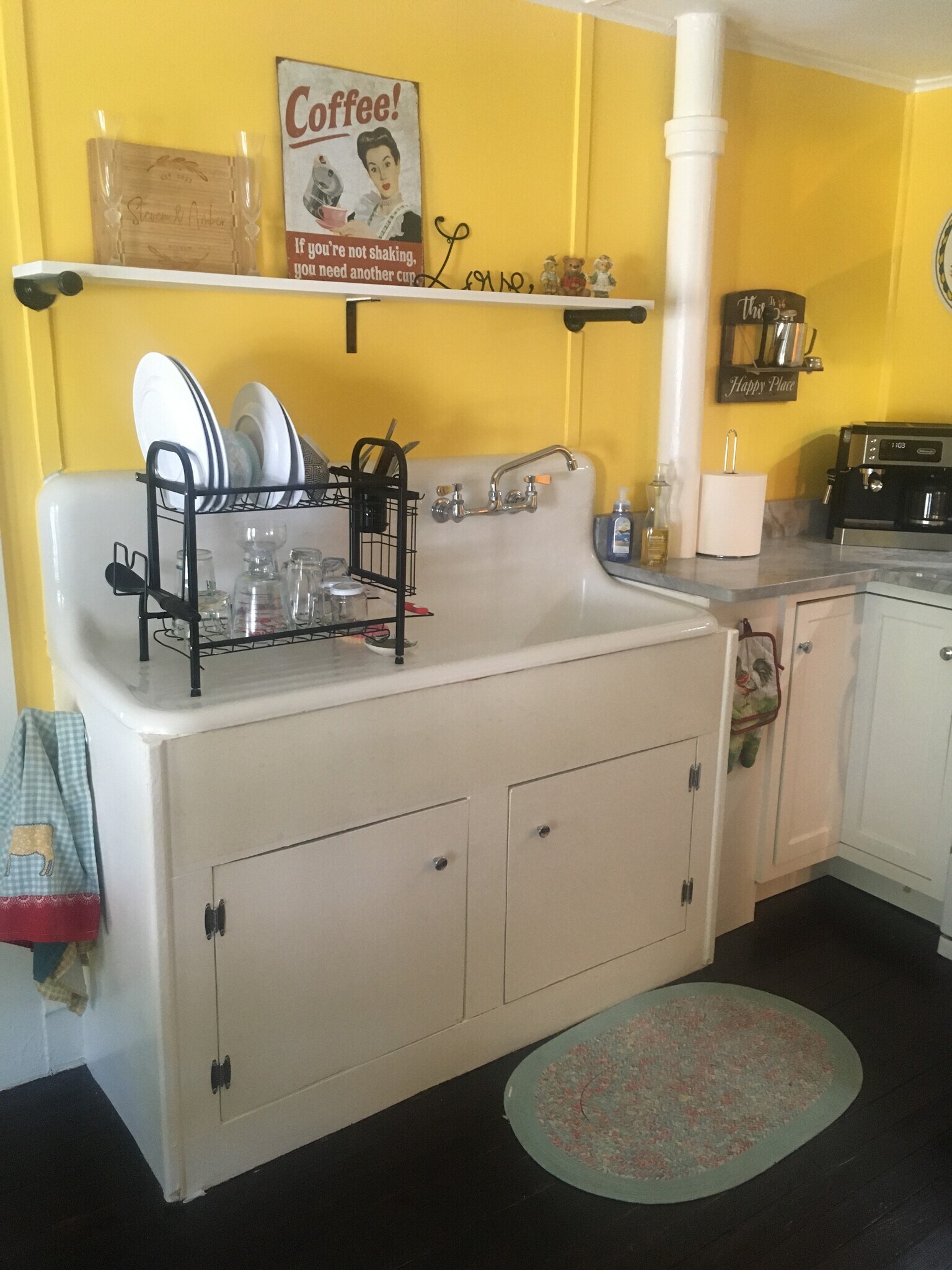 Building Photo - 1302 Hillside Ave