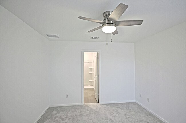 Building Photo - 14709 Mudstone St