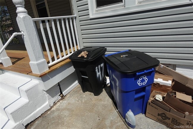 Building Photo - 47 Rich Ave