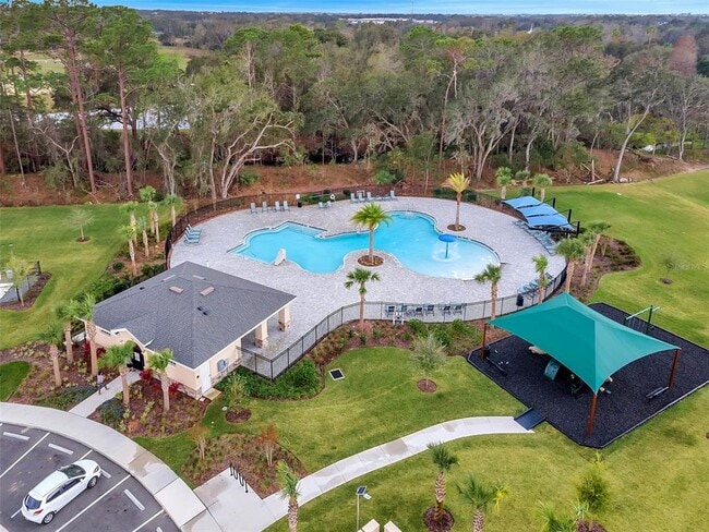 Building Photo - 2576 Penguin Blvd