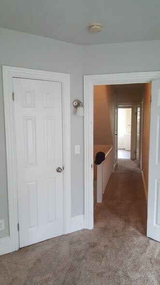 Rear facing bedroom - 125 s 8th st