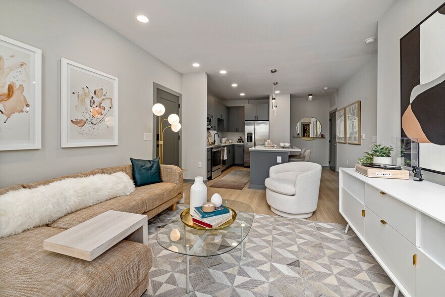 Building Photo - Chester Hills