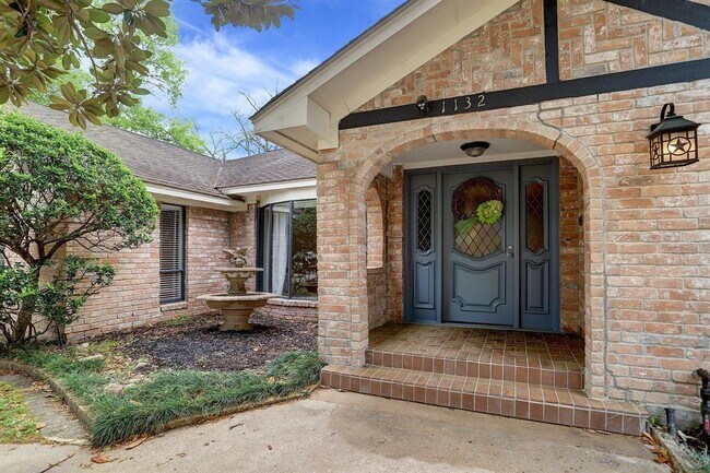 Primary Photo - 1132 Fries Rd