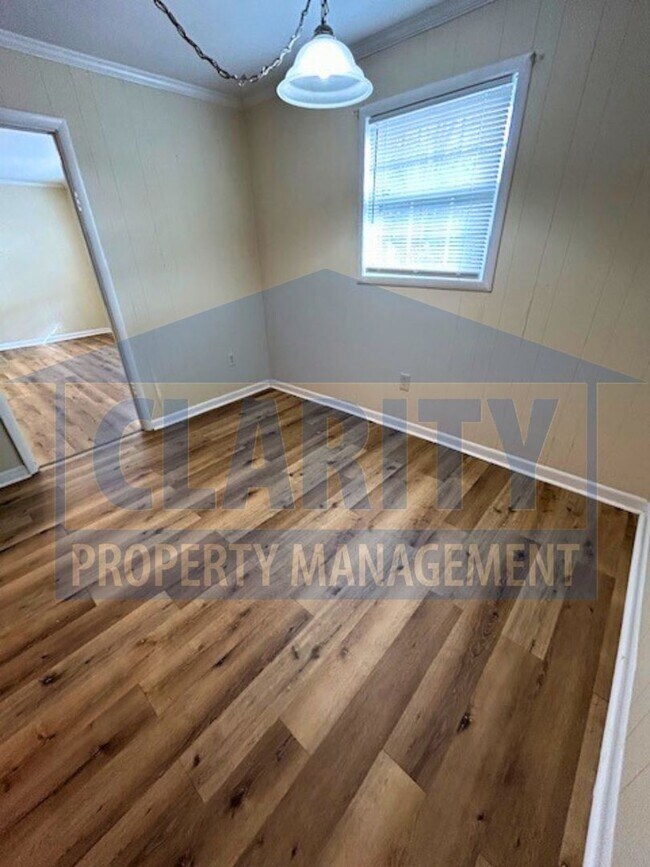 Building Photo - ***221B Hughes Ave NW