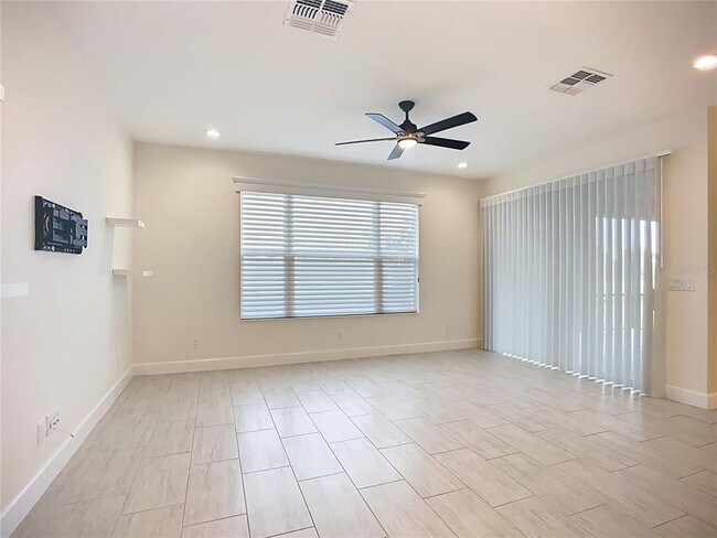 Building Photo - 15459 Santa Pola Dr