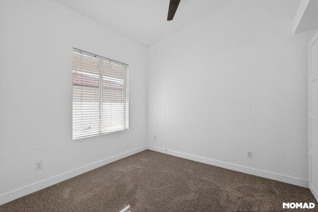 Building Photo - 4640 E Piedmont Rd