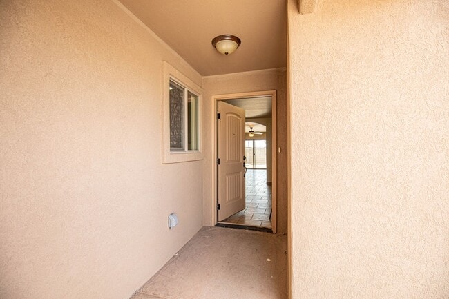 Building Photo - Cozy 3 Bed 2 Bath You've Been Looking For!