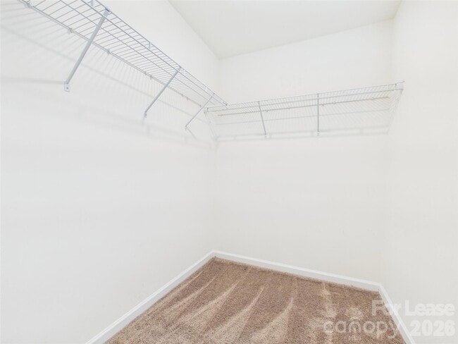 Building Photo - 2794 Yeager Dr NW