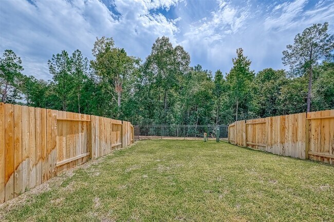 Building Photo - 548 Longleaf Pine Dr