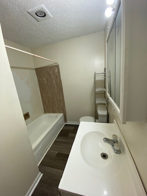 Building Photo - 8284 Innovation Park Dr