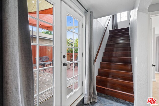 Building Photo - 6122 Strickland Ave