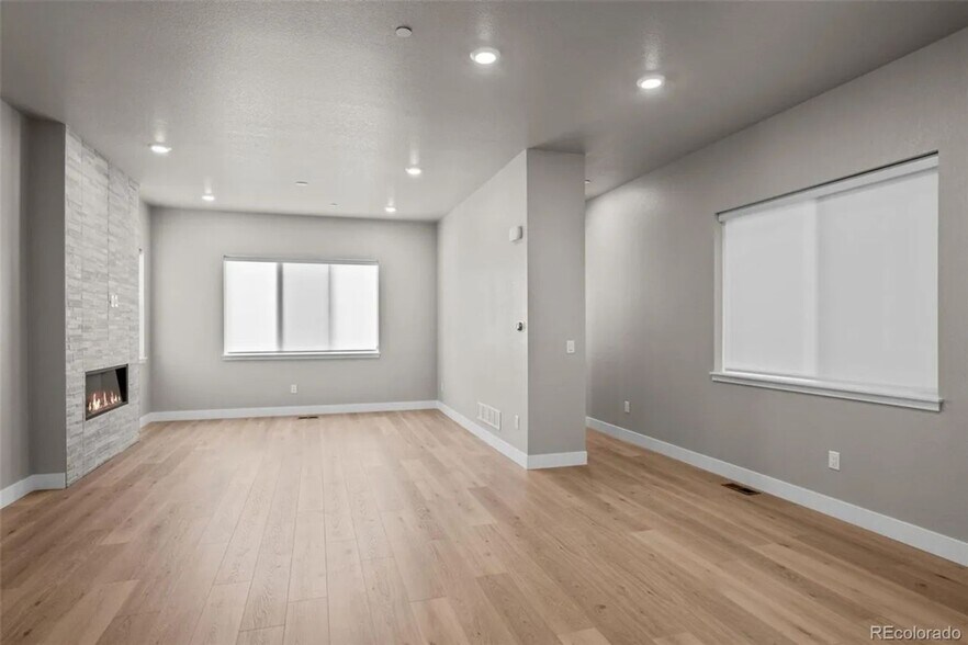 Building Photo - 1789 W 166th Ln