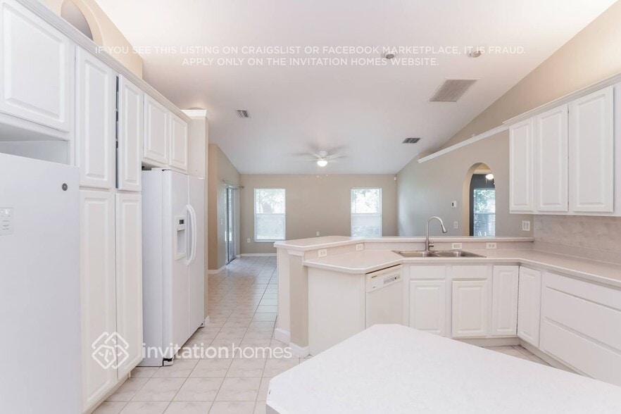 Building Photo - 3051 Westgate Dr