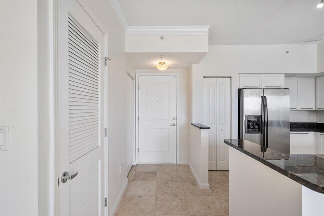 Building Photo - 235 NE 1st St