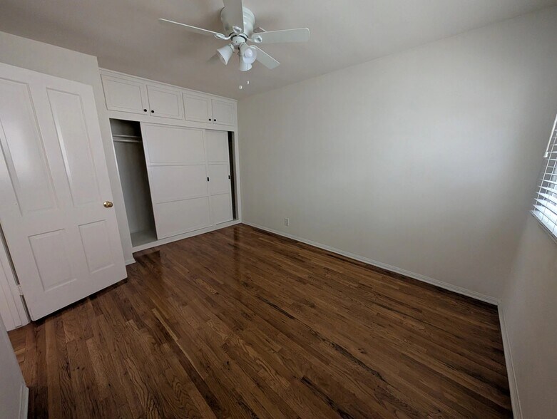 Building Photo - Valleyheart