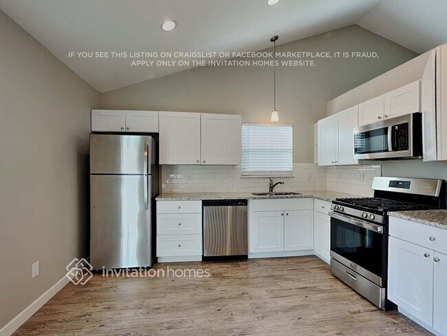 Building Photo - 6985 Battle Mountain Rd