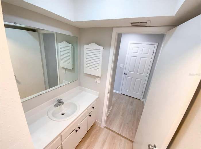 Building Photo - 408 Ocean Ct