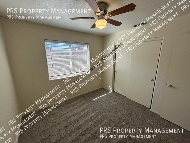 Building Photo - 51 N Del Pueblo Pl