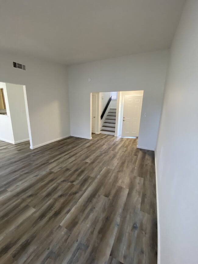 Building Photo - Welcome to this beautifully renovated 2-bedroom, 1.5-bathroom condo located in the highly desirab...