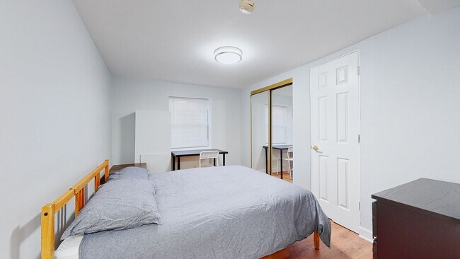 Building Photo - Fully Renovated 4BR/1.5BA on Science Hill | New Everything | Steps to Yale