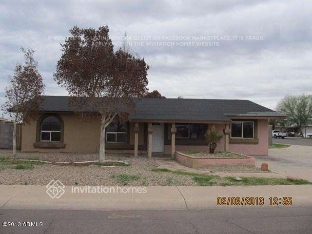 Building Photo - 99 S 94th St