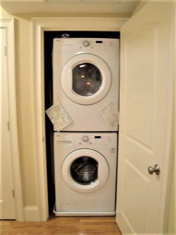 Building Photo - 255 Winter St