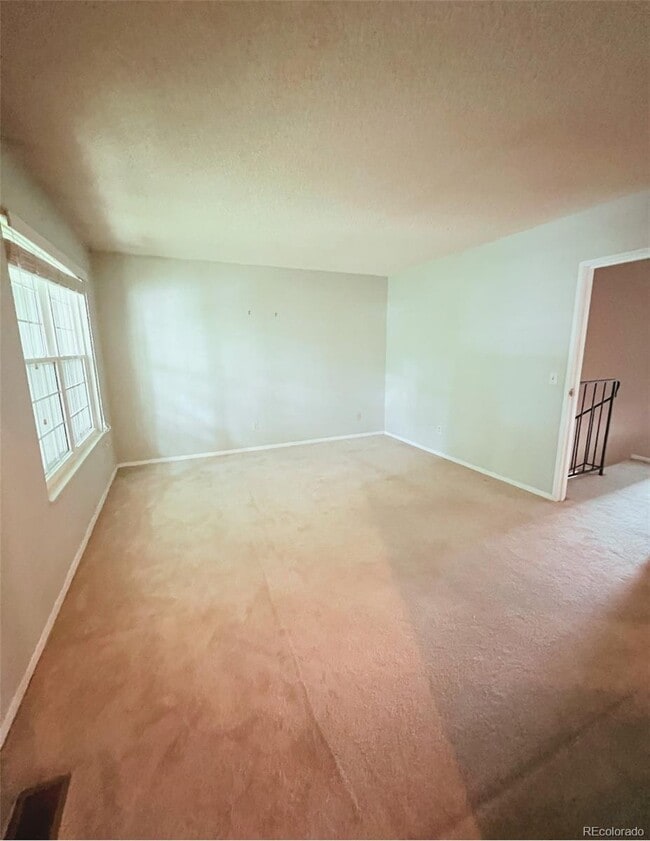 Building Photo - 3415 S Ammons St