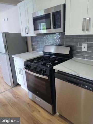 Building Photo - 100 E Holly