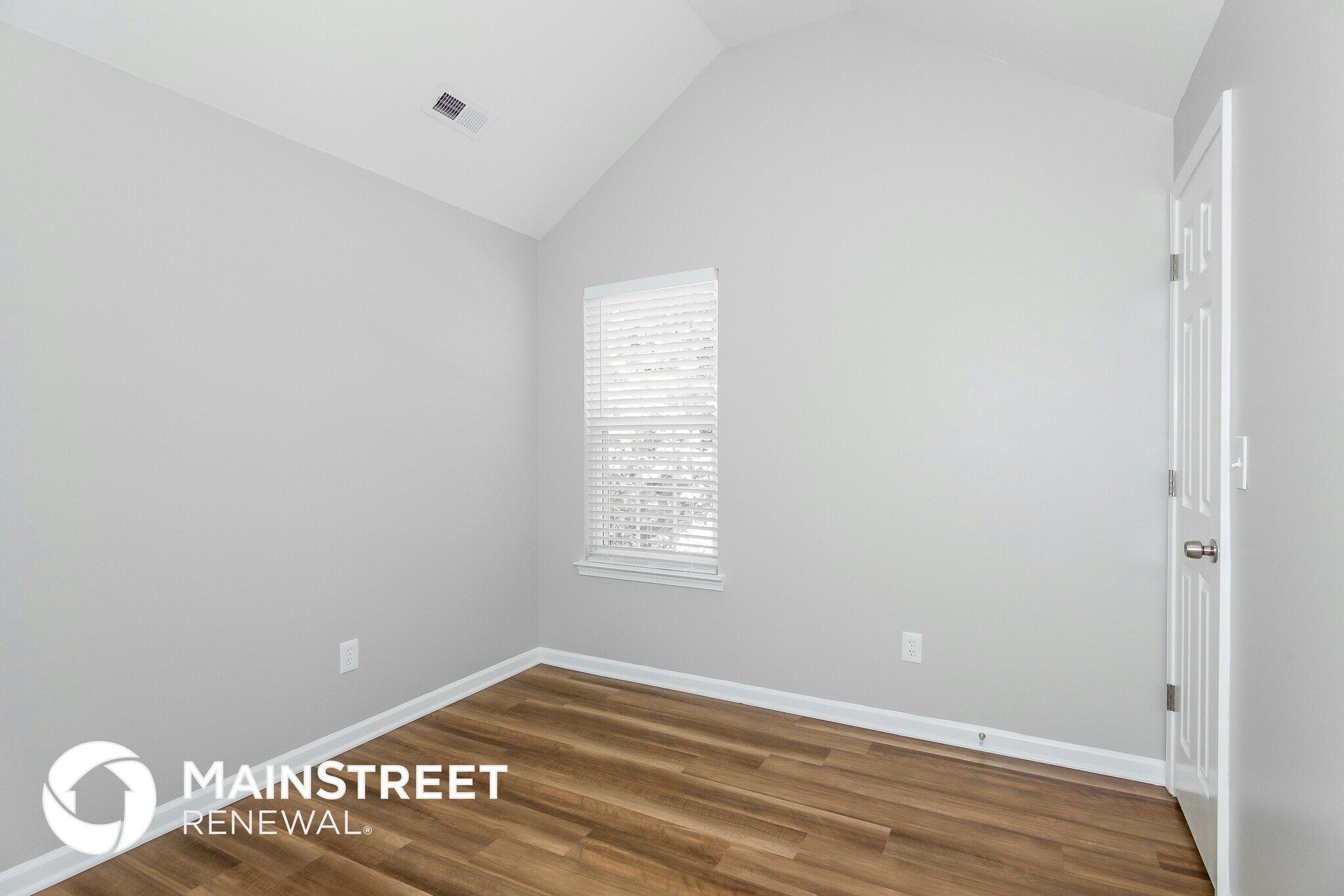 Building Photo - 1208 McAllister Dr