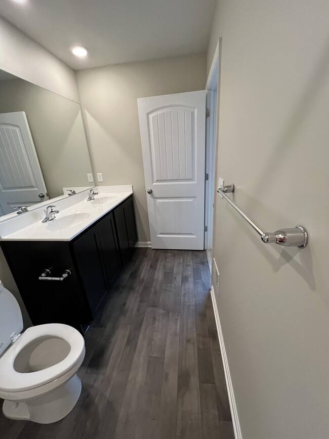 Building Photo - 401 Wood Duck Dr