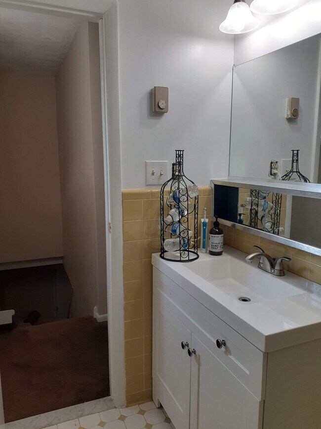 2nd floor bathroom medicine cabinet - 20 Elizabeth Way