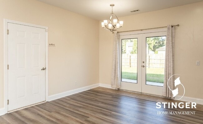 Building Photo - 28 Spearmint Cir
