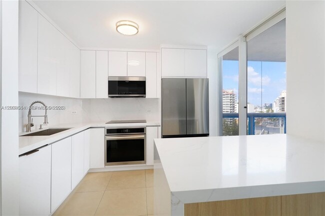 Building Photo - 6301 Collins Ave