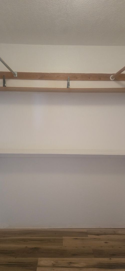 Building Photo - 3 bedroom house