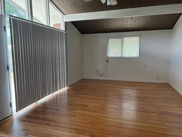Building Photo - 624 S Baywood Ave
