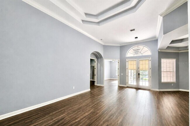 Building Photo - 439 Chelsea Ave