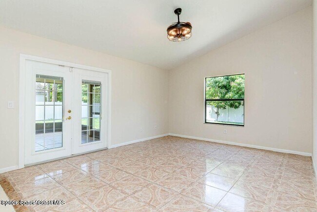 Building Photo - 1040 Big Horn Cir NW