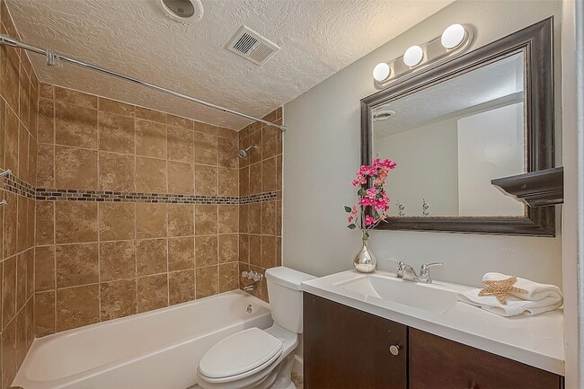 Building Photo - 3224 Timmons Ln