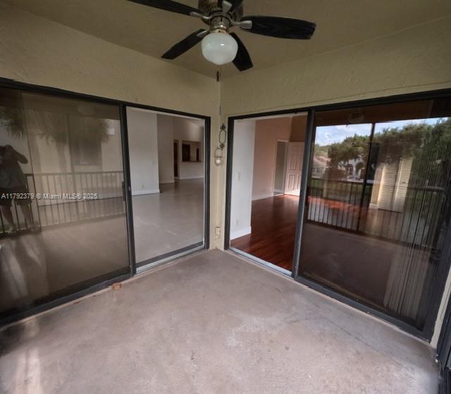 Building Photo - 10557 NW 10th Ct