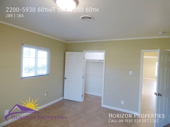 Building Photo - 2 Bed 1 Bath 1,256 sqft Tahoe Park Home