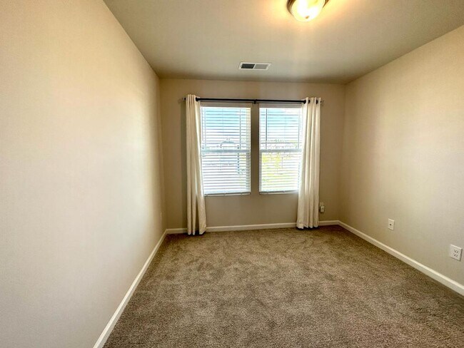 Building Photo - 12003 Gambrell Dr