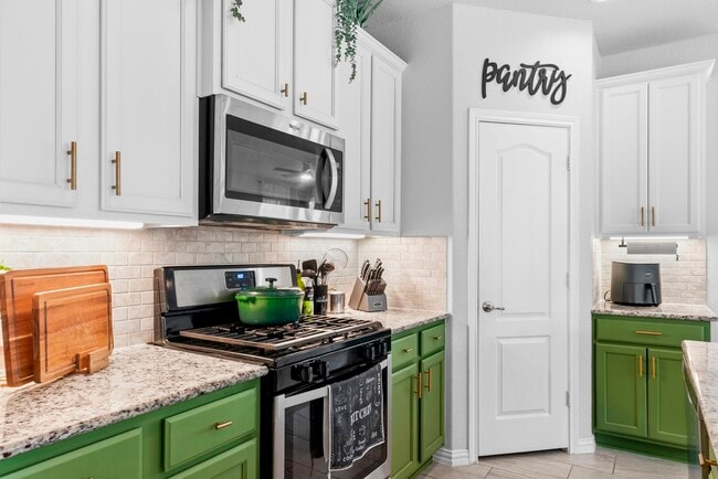 Building Photo - 2133 Windy Grove Dr